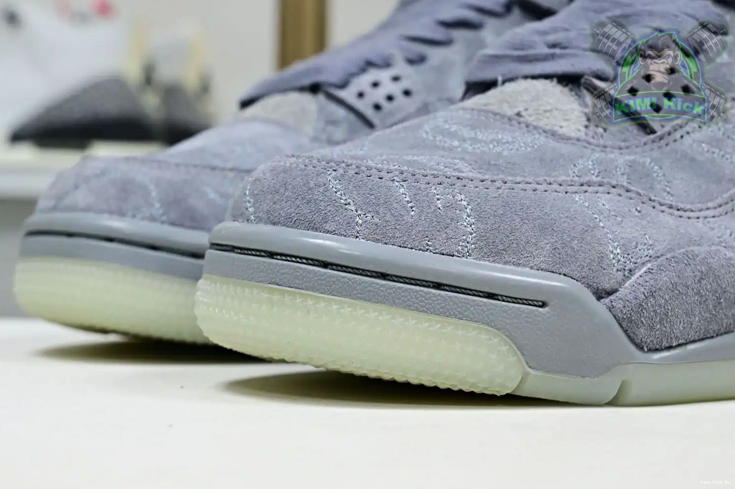 kaws Air retro 4 Jordan Jordan Kimikick 0517